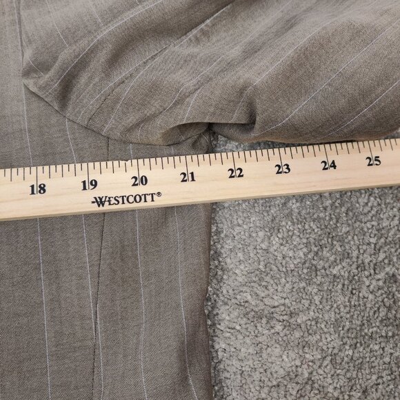 Hugo Boss Men's Pin Striped Blazer Jacket Size 44 Slim Fit Wool Quiet Luxury - Picture 7 of 8